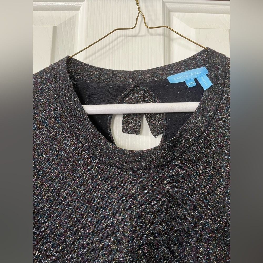 Draper James black sweater with rainbow sparkle and bow on back size XS - Picture 11 of 11